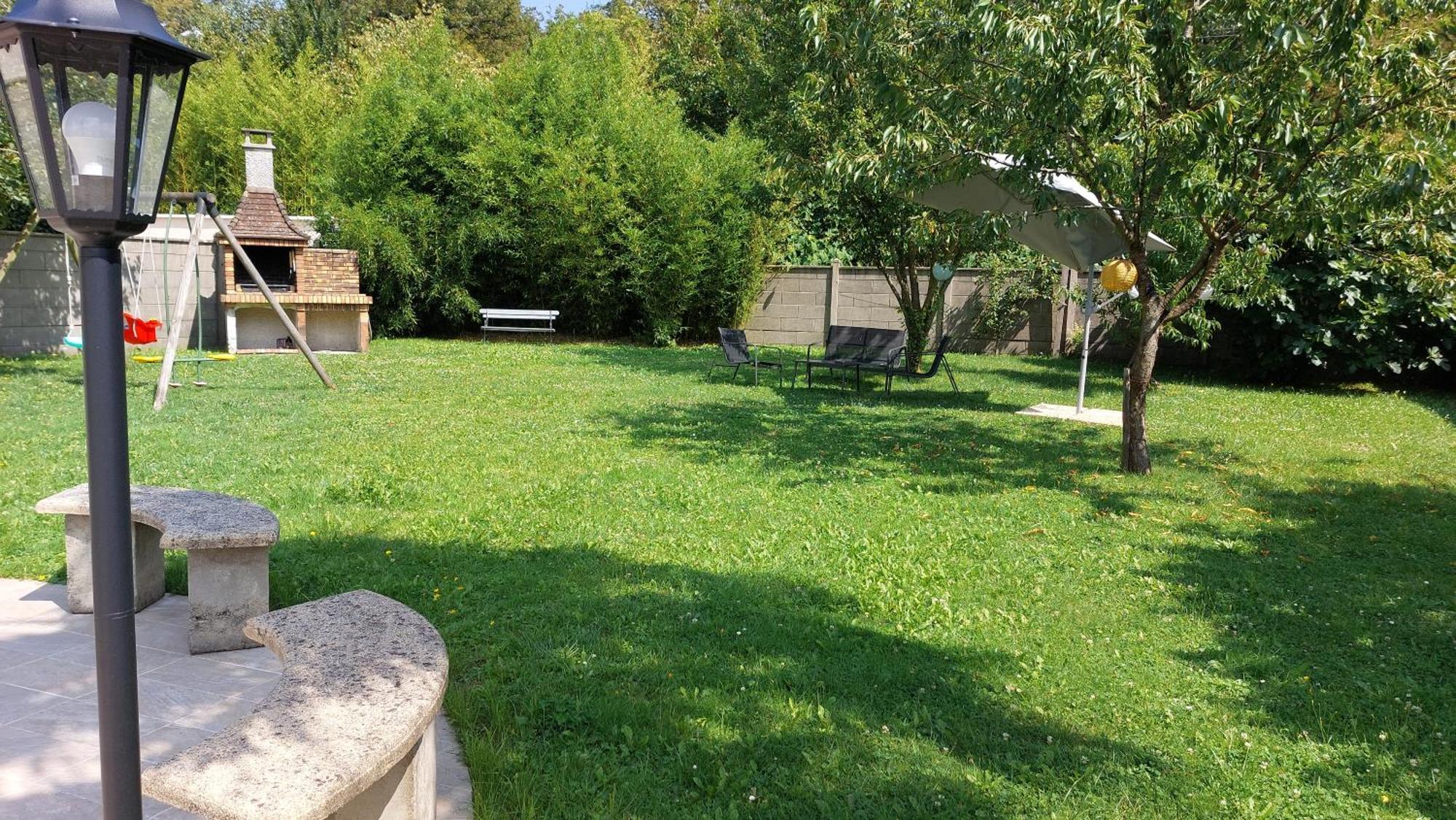 Ozoir-la-Ferrière La Coccinelle, Votre Oasis Entre Paris-Disney מראה חיצוני תמונה